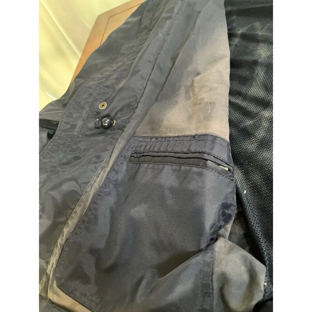 G. H. Bass Men’s Nylon Utility Jacket Navy - Picture 12 of 12